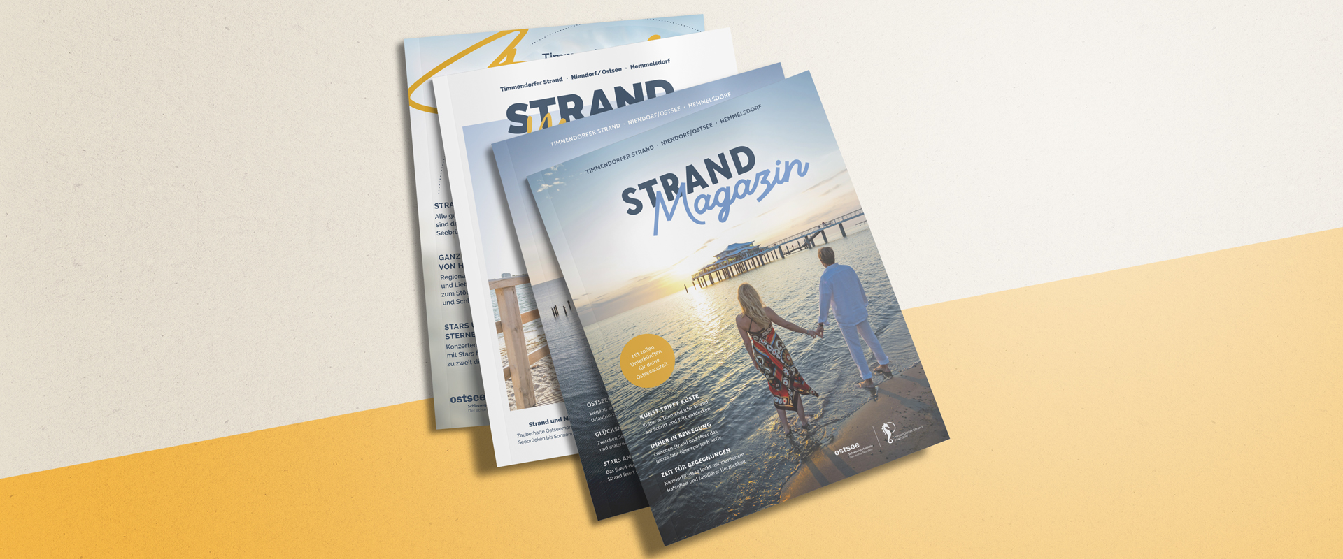 Fünf Strandmagazine der letzten Jahre liegen aufeinander.